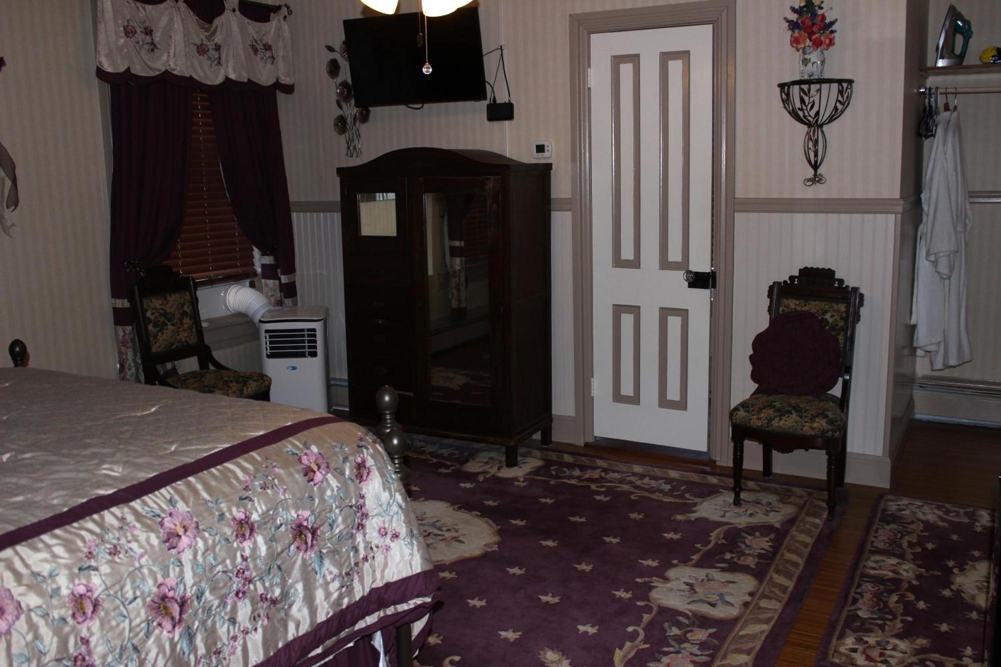Carriage Stop Bed & Breakfast Пальмира Экстерьер фото