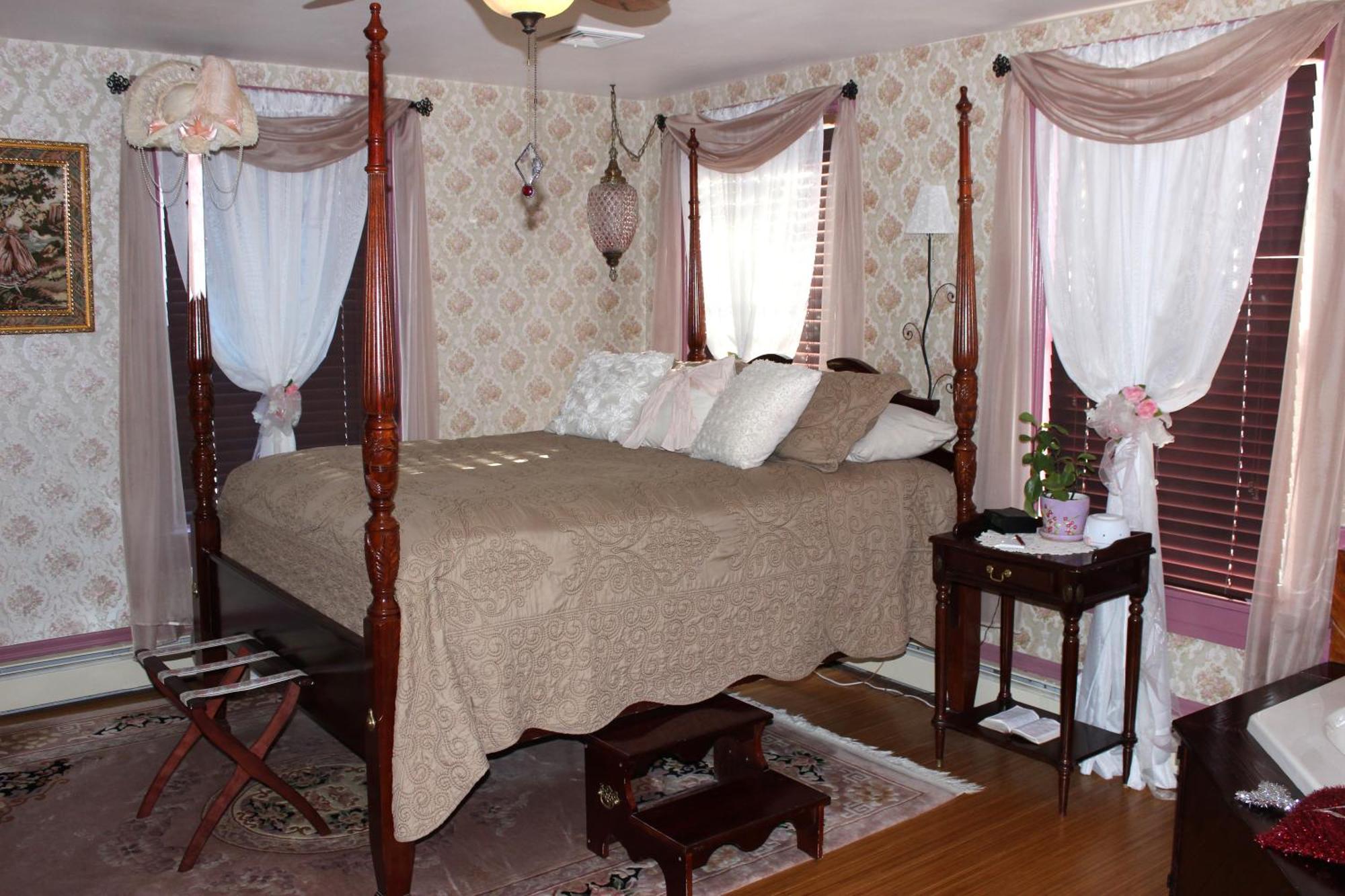 Carriage Stop Bed & Breakfast Пальмира Экстерьер фото
