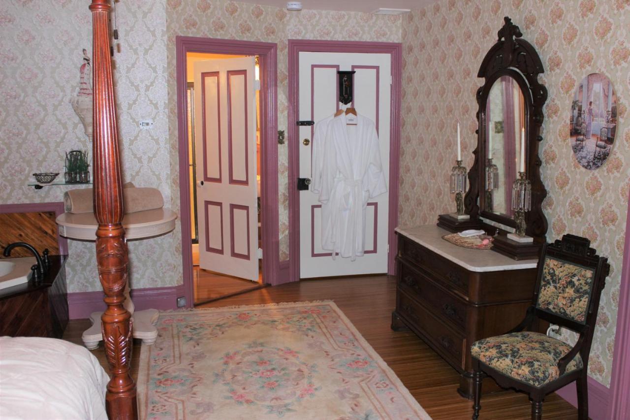 Carriage Stop Bed & Breakfast Пальмира Экстерьер фото