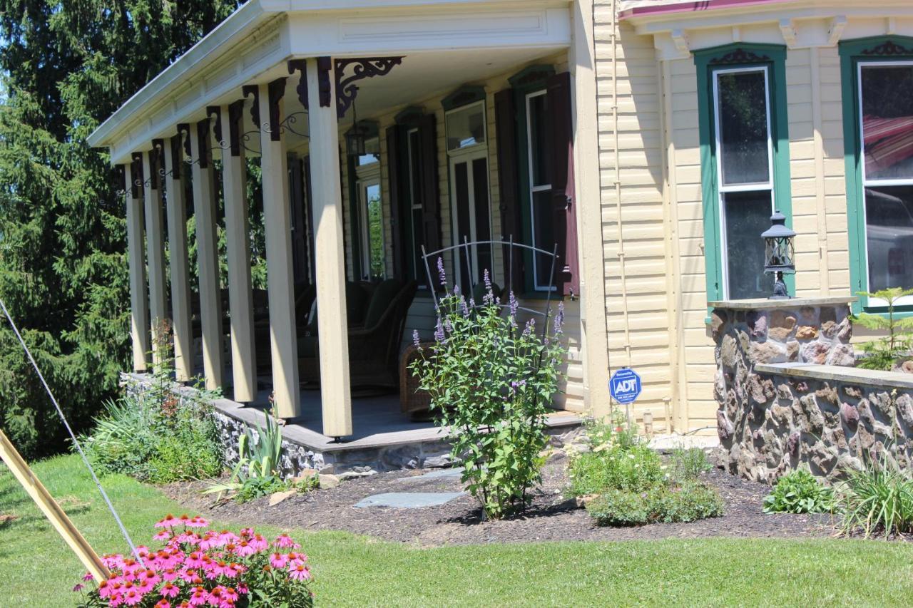Carriage Stop Bed & Breakfast Пальмира Экстерьер фото